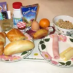 Snow Rabbit Апартаменти *